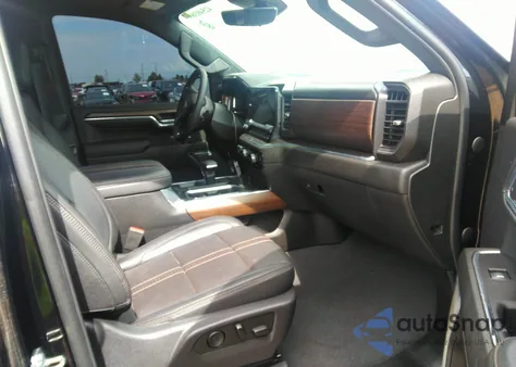 2024 Chevrolet Silverado 1500 4Wd Short Bed High Country from USA, damaged, VIN 1GCUDJE87RZ106478